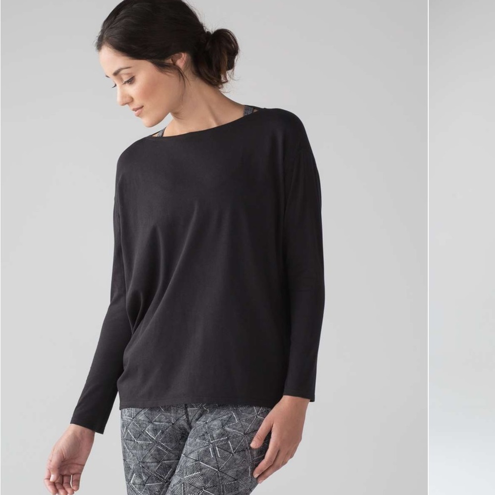 Lululemon Back In Action Top sz6 Black